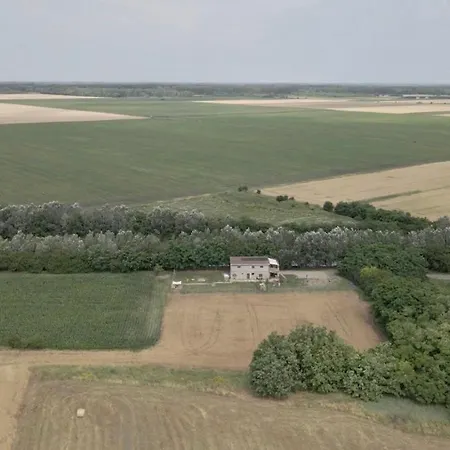 Hacienda بيت للعطل *