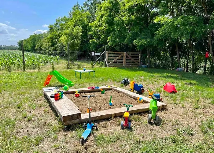 Hacienda Tatil Evi Szentes